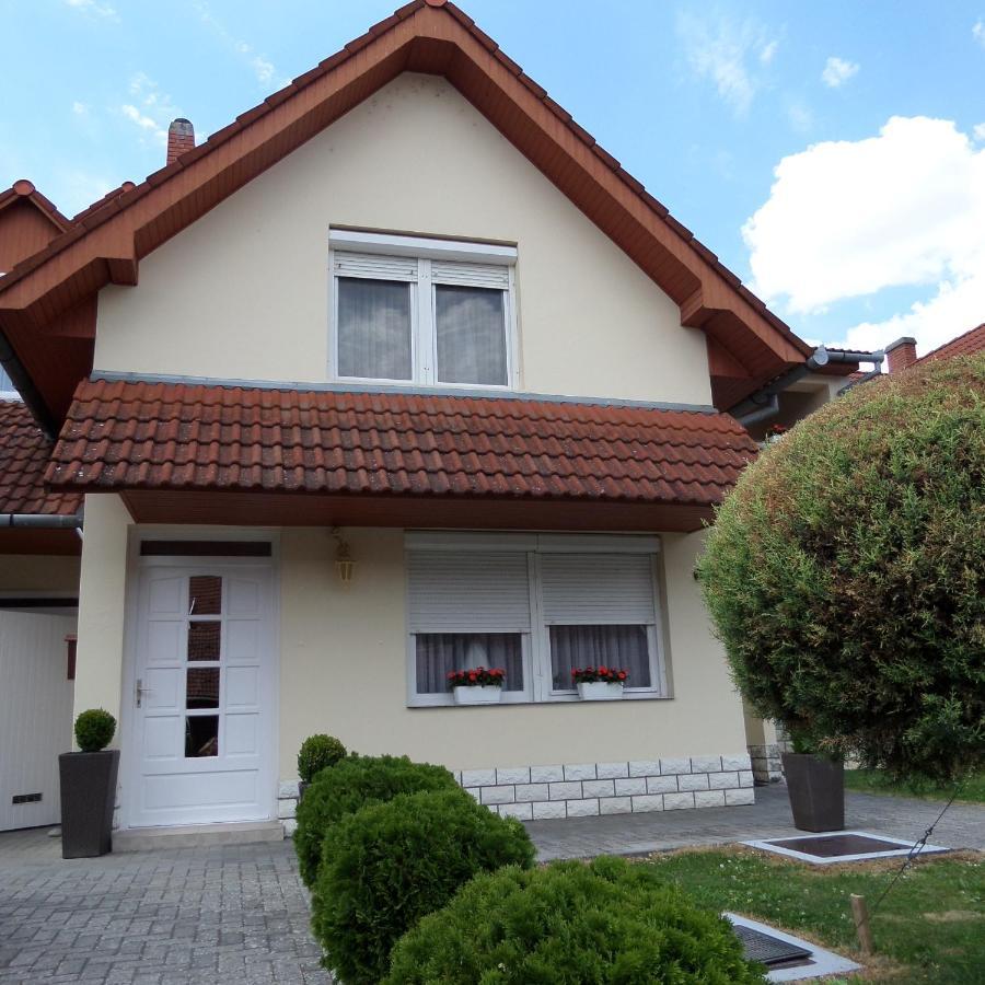 Silent Apartmanház Harkány Exterior foto