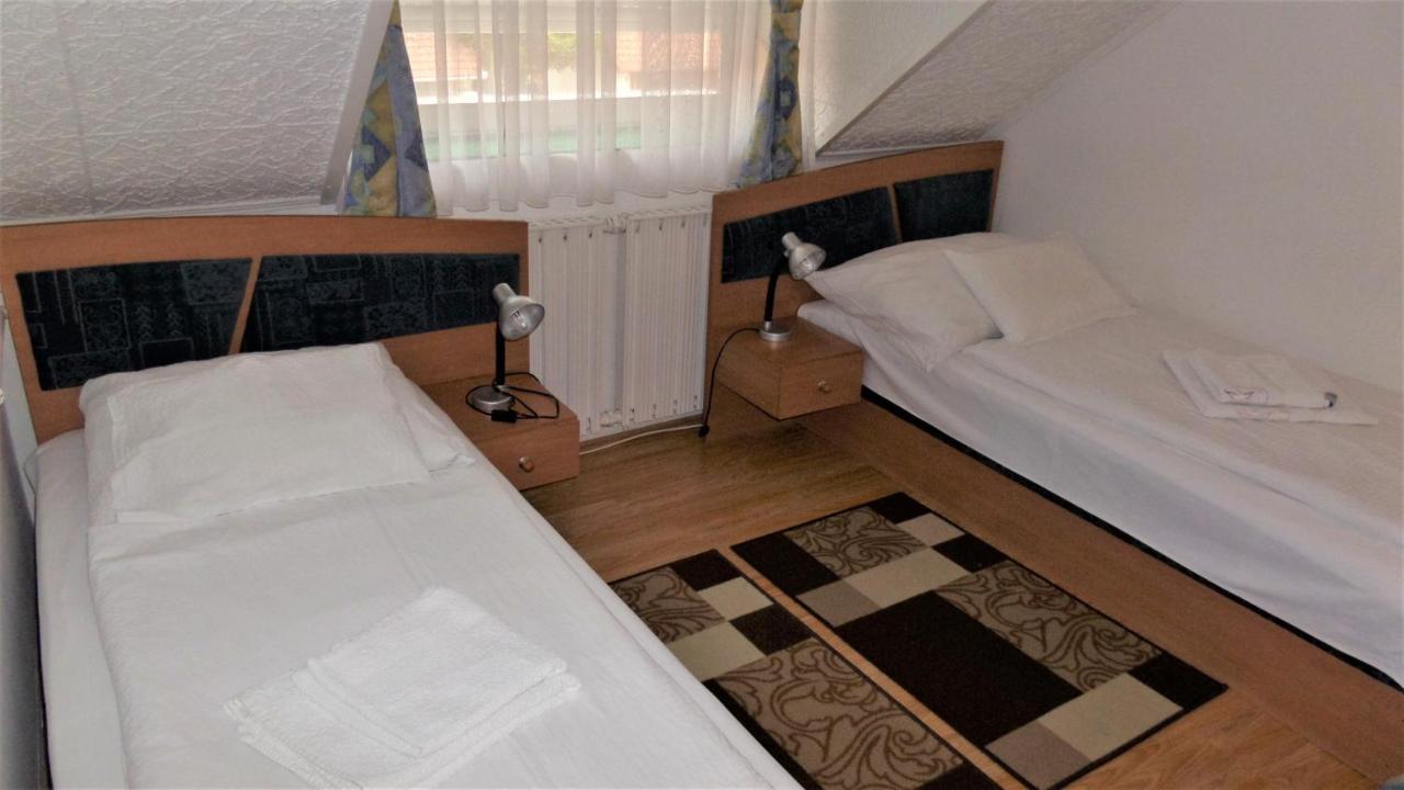 Silent Apartmanház Harkány Exterior foto